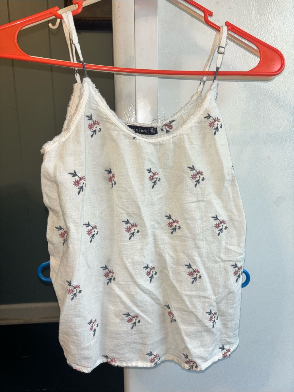 Abercrombie & Fitch White Floral Embroidered Tank
